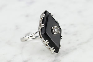 VINTAGE c1940’s ONYX & DIAMOND RING ON 18ct WHITE GOLD