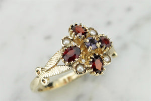 RETRO ESTATE c1995 GARNET SPINEL & SEED PEARL RING ON 9ct YELLOW GOLD