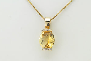 MODERN ESTATE CITRINE & DIAMOND ENHANCER ON 9ct YELLOW GOLD