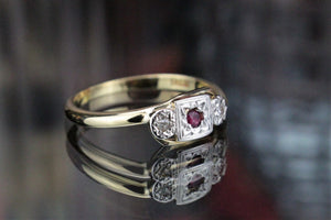 EARLY ART DECO c1920 RUBY & DIAMOND RING ON 18ct YELLOW & WHITE GOLD