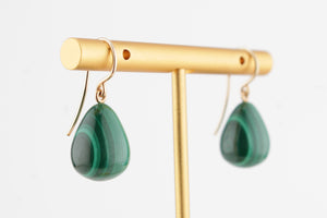 RETRO ESTATE MALACHITE EARRINGS ON 9ct YELLOW GOLD